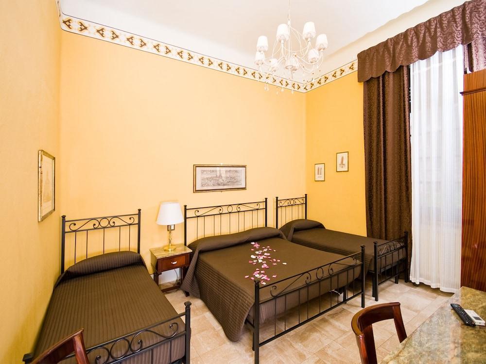 Hotel Pisa Tower Luaran gambar
