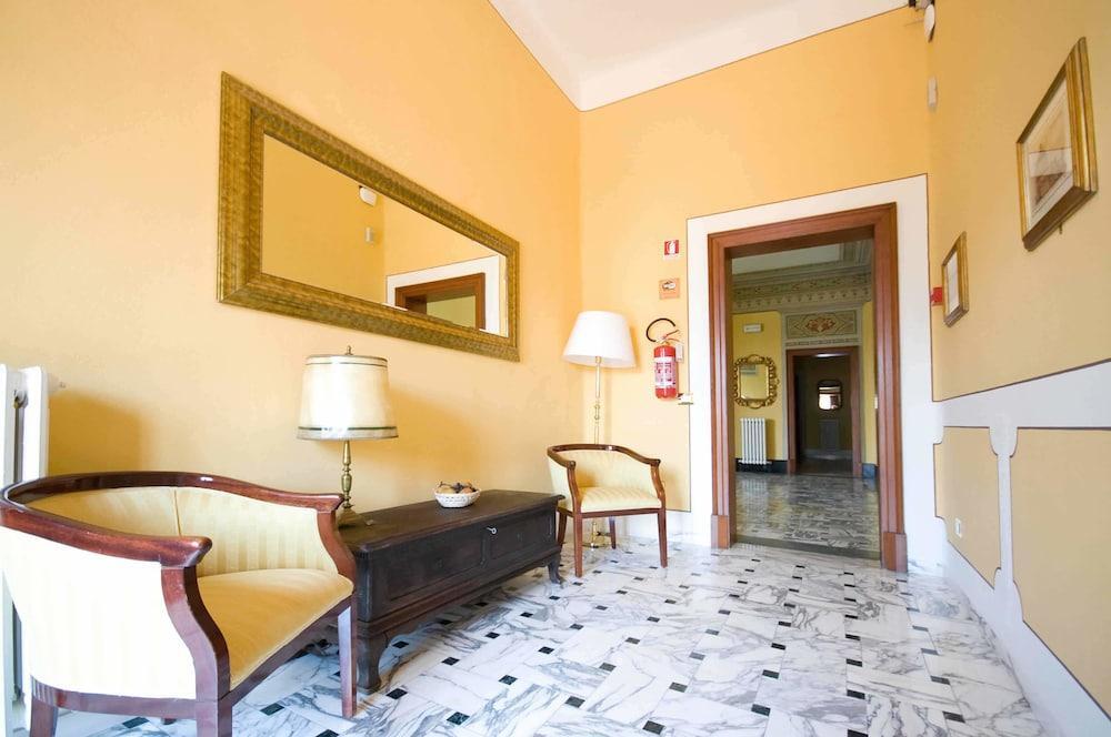 Hotel Pisa Tower Luaran gambar